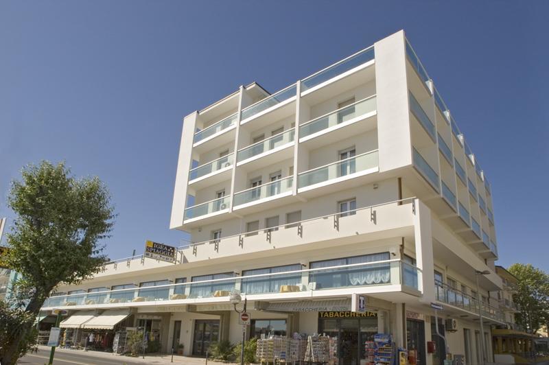 Hotel Igea Spiaggia Белларія-Іджеа-Марина Екстер'єр фото